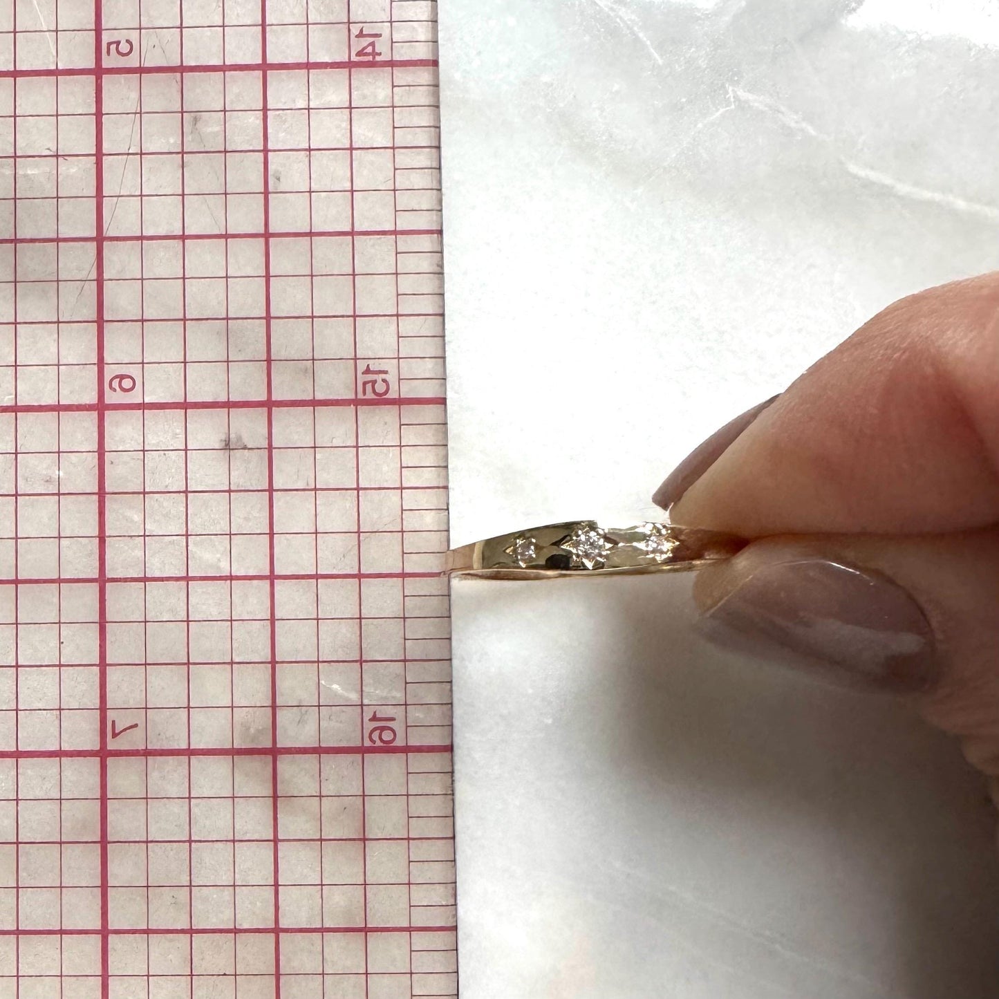 Dainty 14k Gold Amari Ring: Natural Diamond in Star Settings Celestial Band