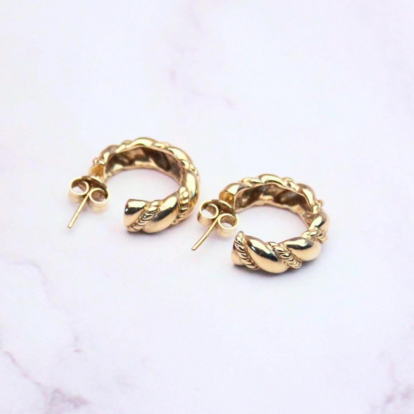 14k Solid Gold Rope Twist Huggie Hoops: Fine Vintage Jewelry