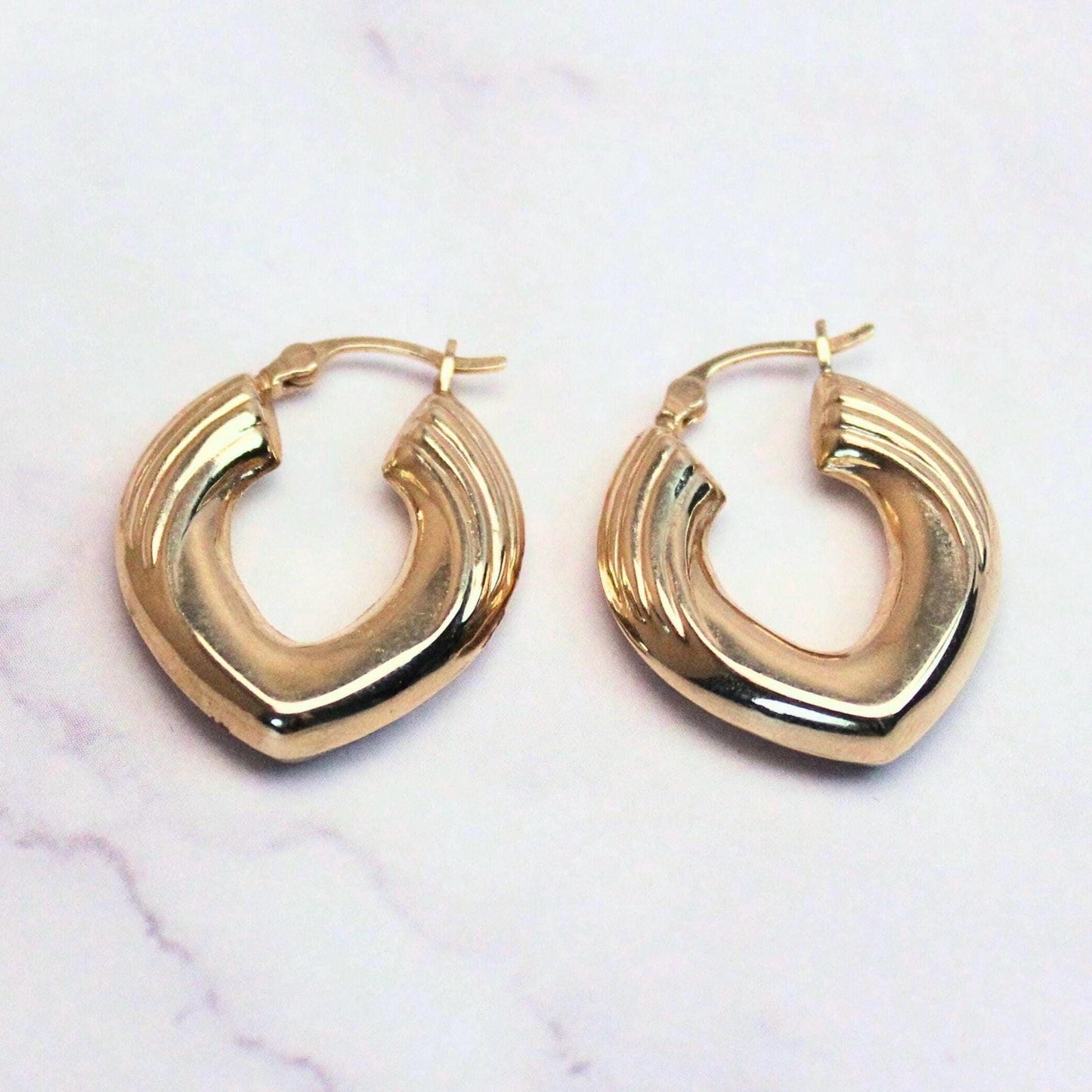 14k Solid Gold Chevron Hoop Earrings: Bold Vintage Jewelry