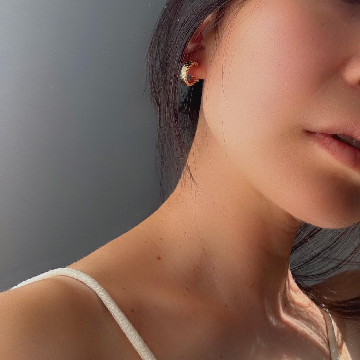 14k Solid Gold Twisted Rope Lowen Hoops: Classic Fine Jewelry