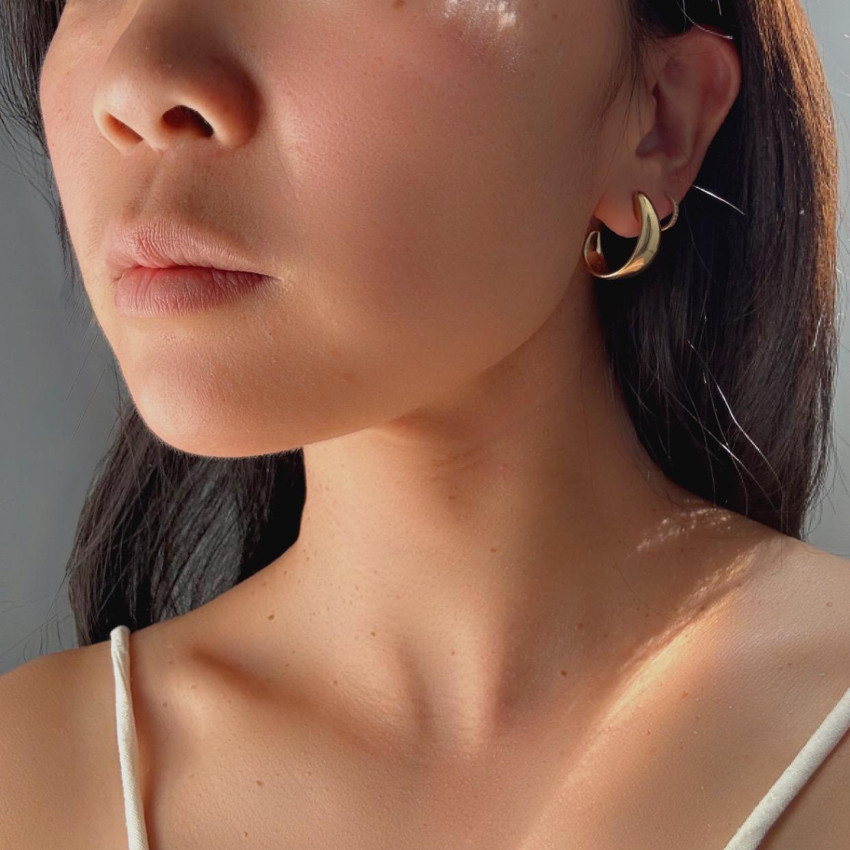 14k solid gold Thick Crescent Hoop Earrings – Modern & Bold minimalistic and elegant fine vintage jewelry