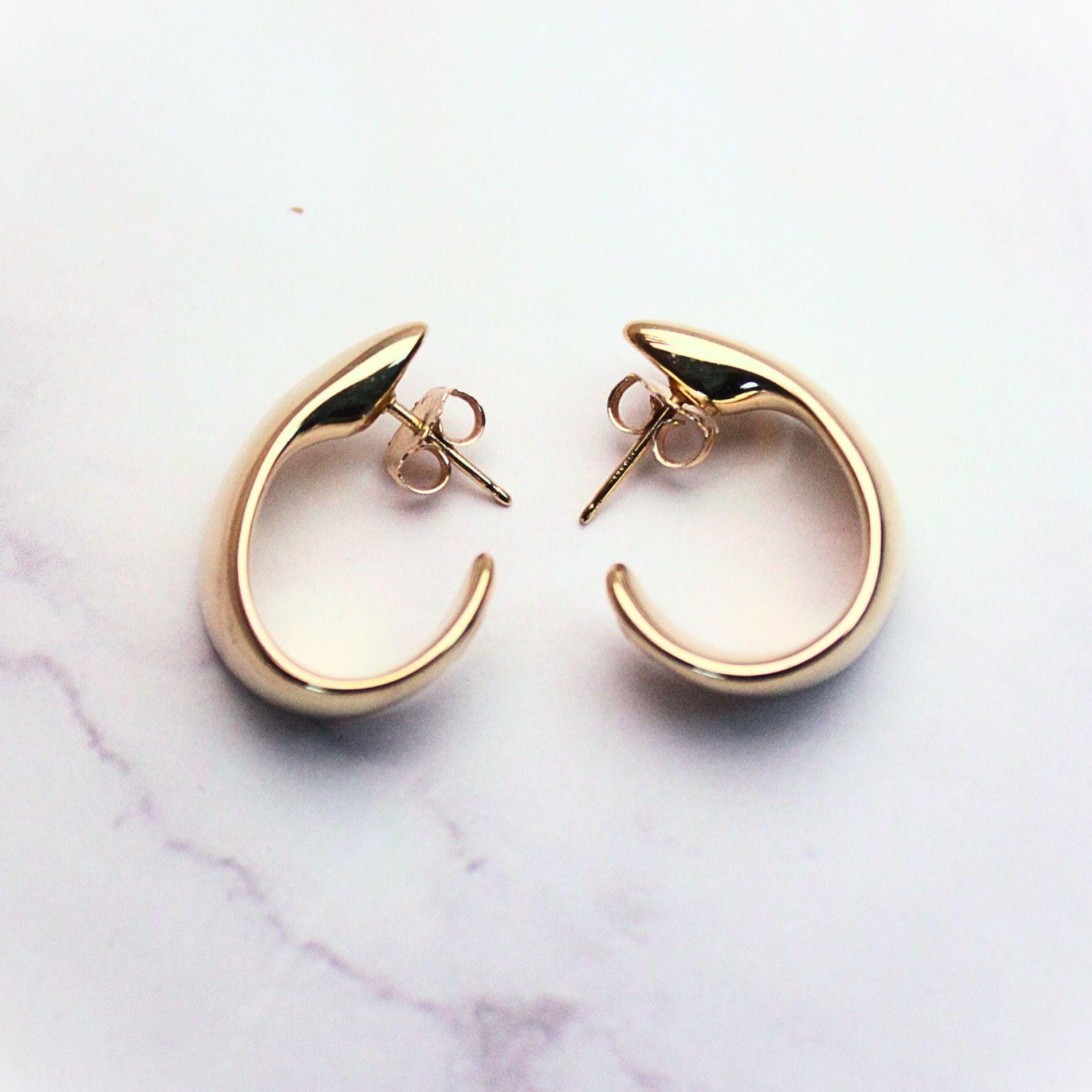 14k solid gold Thick Crescent Hoop Earrings – Modern & Bold minimalistic and elegant fine vintage jewelry