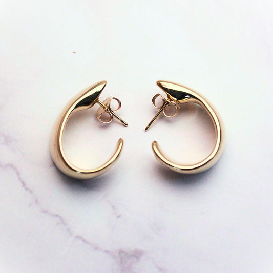 14k solid gold Thick Crescent Hoop Earrings – Modern & Bold minimalistic and elegant fine vintage jewelry