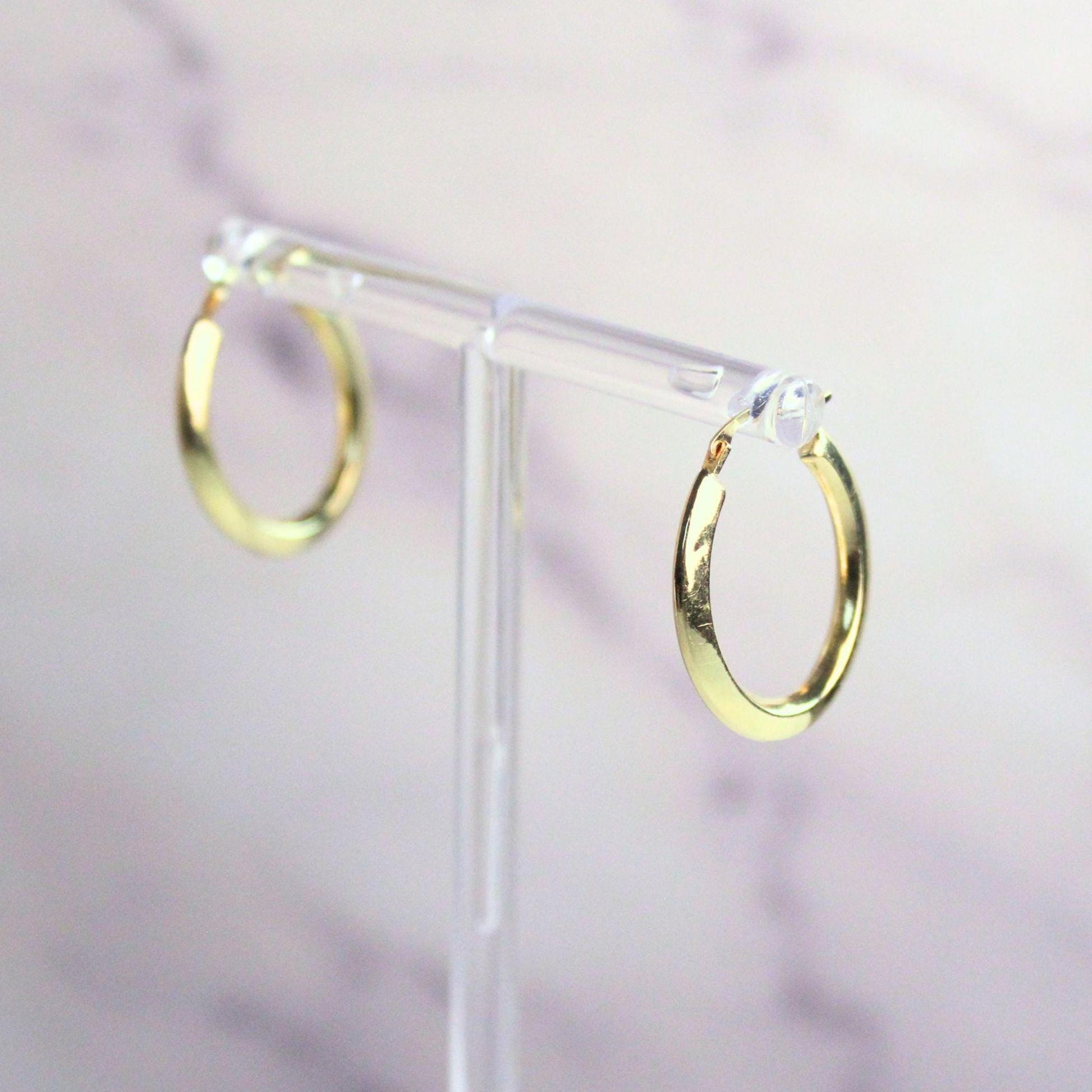 14k solid gold Oval Hoop Earrings – Sleek, Minimal, and Modern fine vintage jewelry