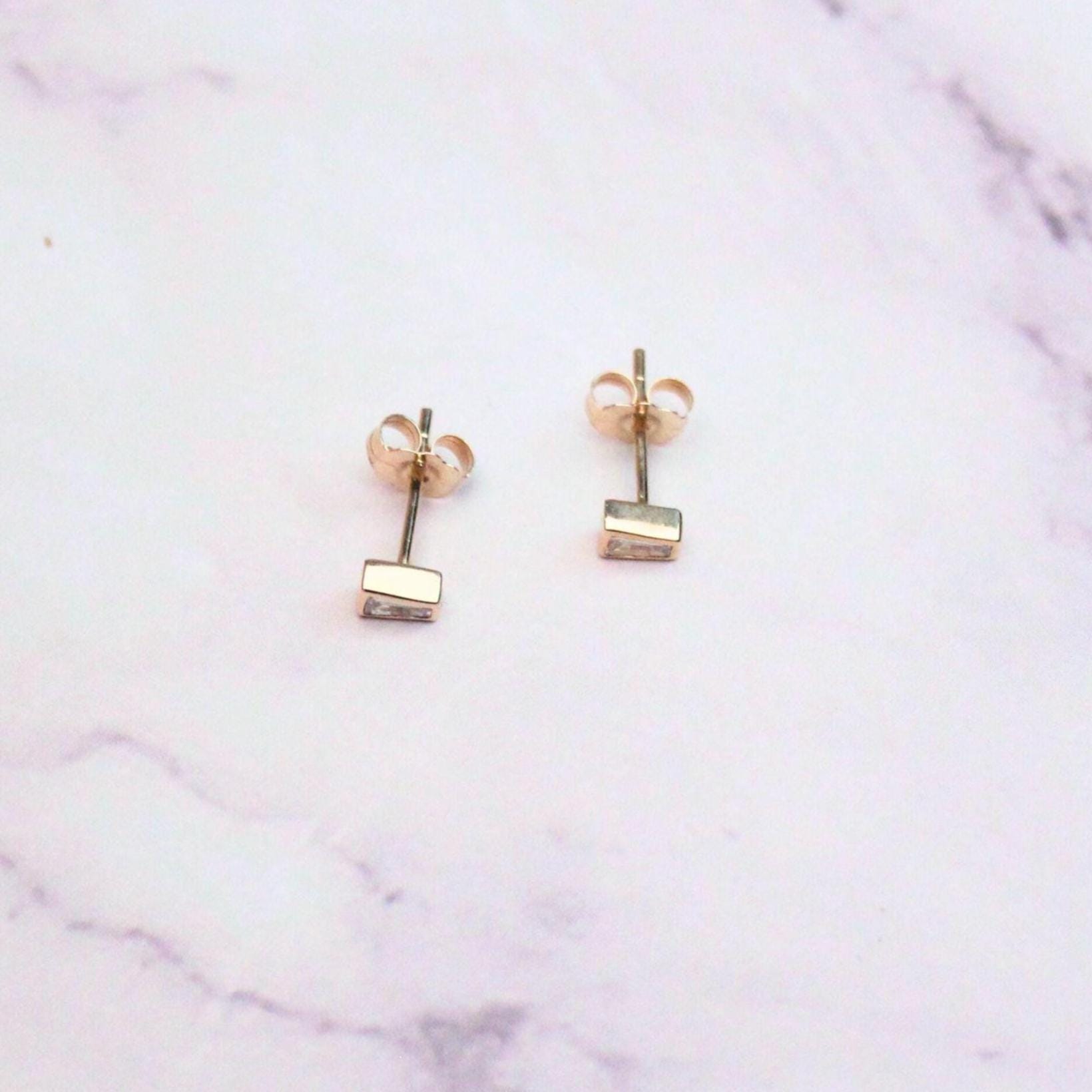 Minimalist 14k Gold Baguette Diamond Stud Luna Earrings