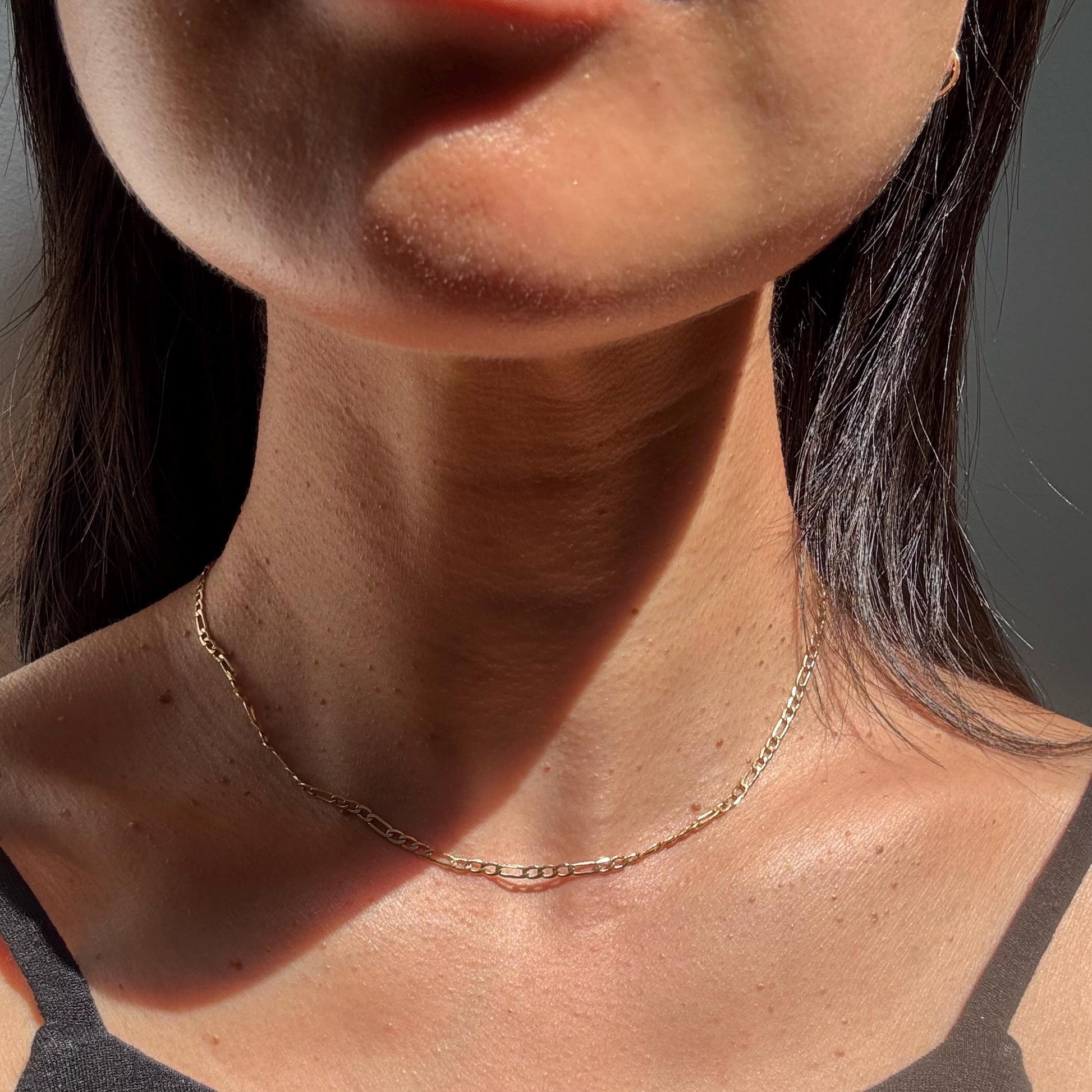 10K Gold Spencer Chain Necklace: Unisex Elongated Link Design