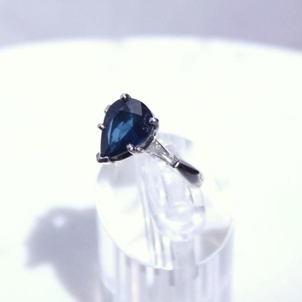 Grayish Blue Sapphire and Diamond Ring: 14k Gold & Platinum, Size 4.75