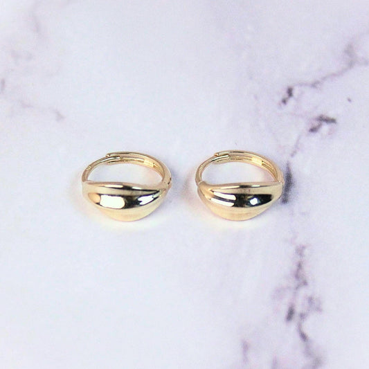 10k Solid Gold Arbor Huggie Hoop Earrings: Sculpted Arbor Design