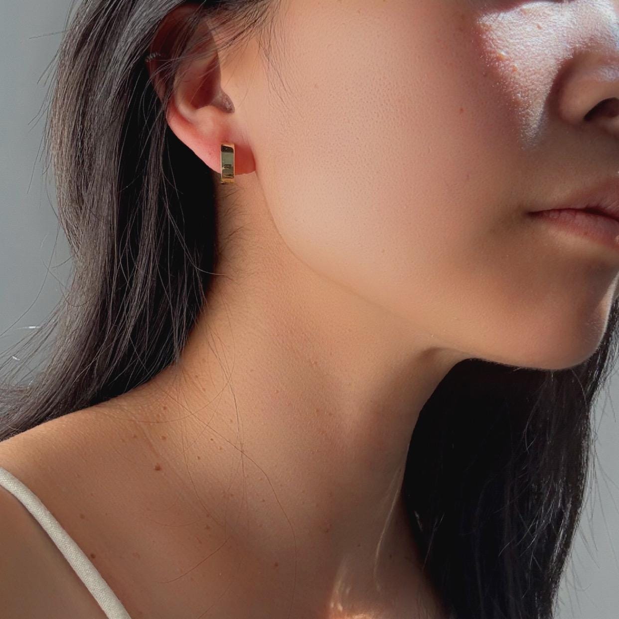 14k solid yellow Classic Bold Huggie Hoops – Minimalist Gold Chunky Earrings perfect for daily wear precious fine vintage jewelry