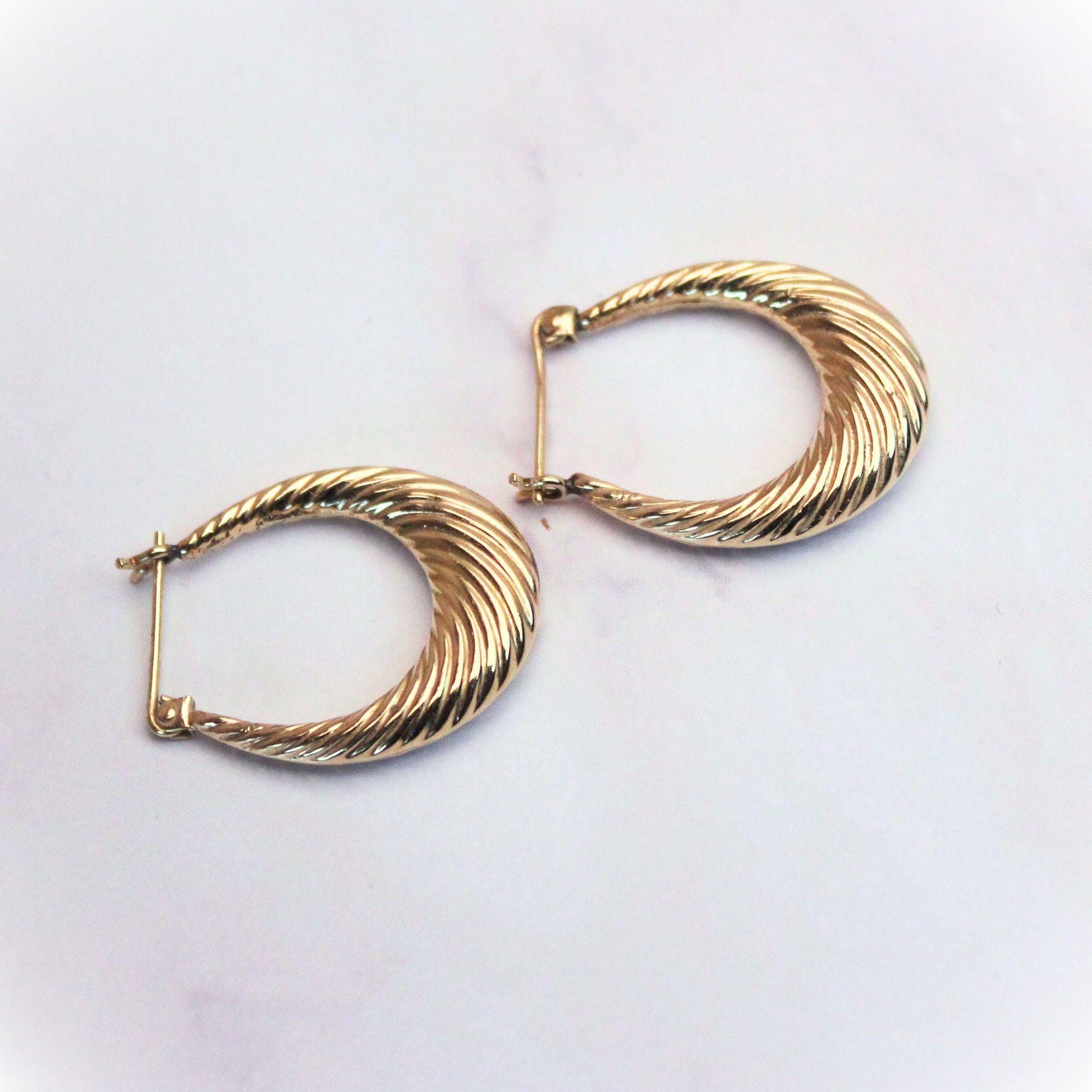 14k solid gold Twisted Teardrop Hoop Earrings – Vintage Elegance precious jewelry