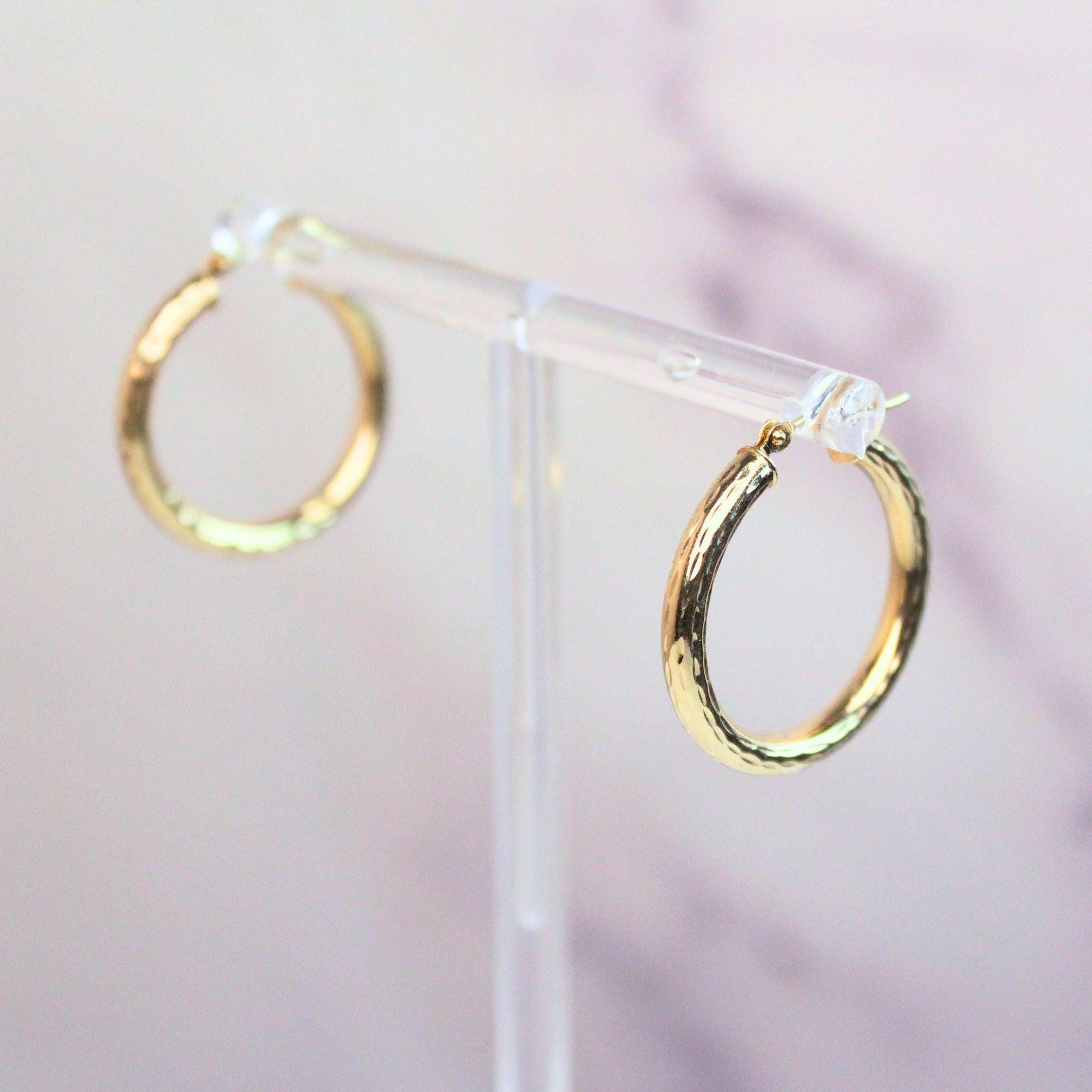 14k solid gold Hammered Hoop Earrings – Classic with a Twist beautiful fine vintage jewelry