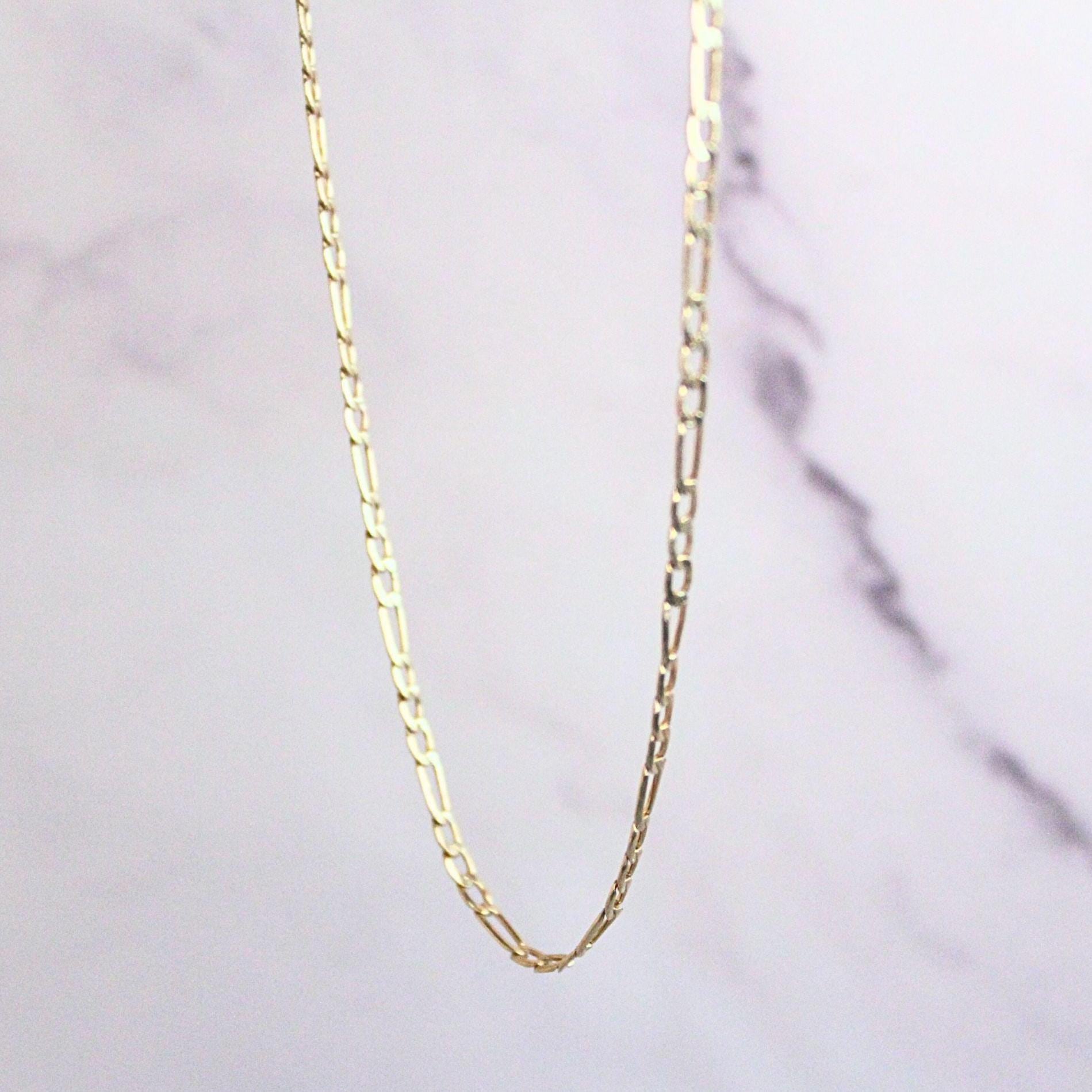 10K Gold Spencer Chain Necklace: Unisex Elongated Link Design