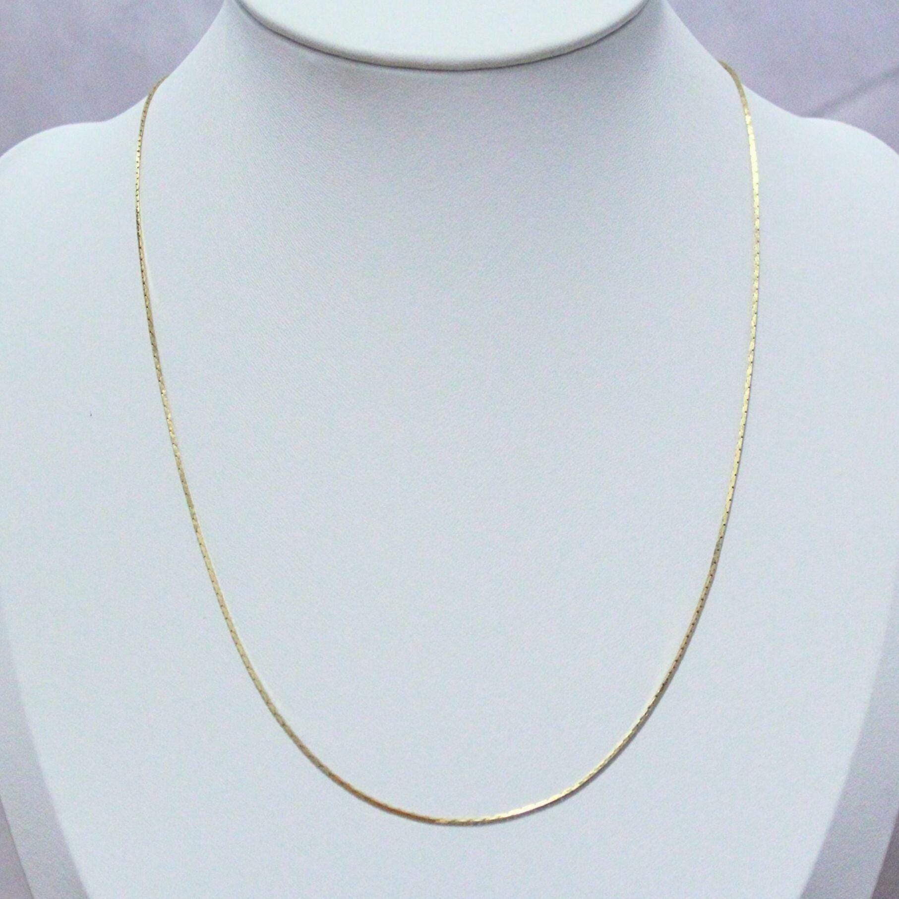 14k solid gold super fine C-link elegant chain necklace precious vintage jewelry