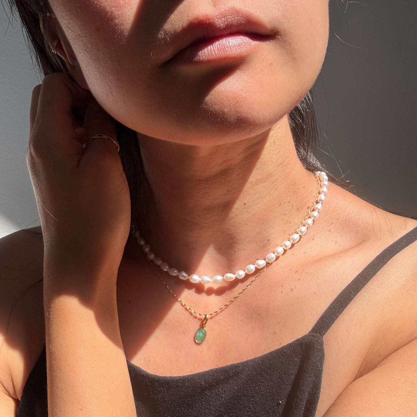 New 14K Solid Gold Lori Necklace with Natural Emerald – Dainty Real Gold Birthstone Pendant – May Birthstone Jewelry – Gemstone Necklace