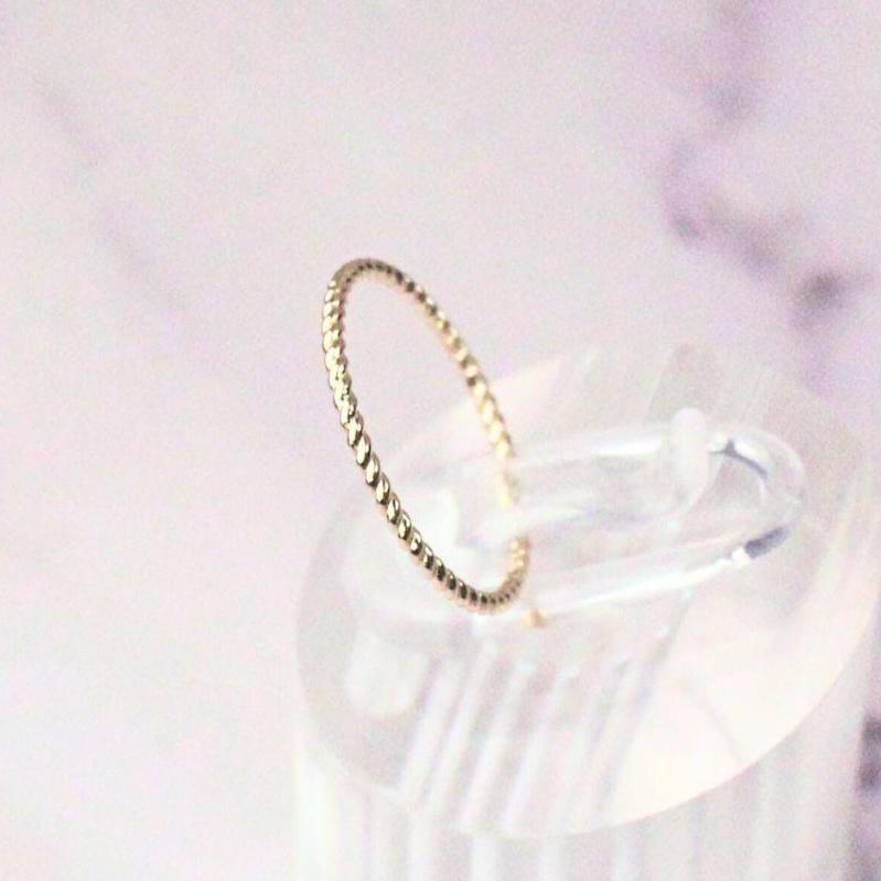 Dainty 14k Solid Gold Twisted Rope Pepper Pinky Ring
