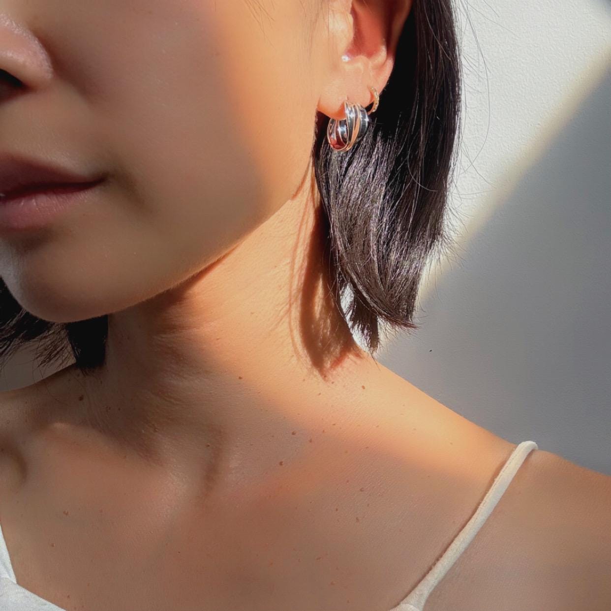 Solid 18K White Gold Large Lucy Hoop Earrings- Timeless Elegance