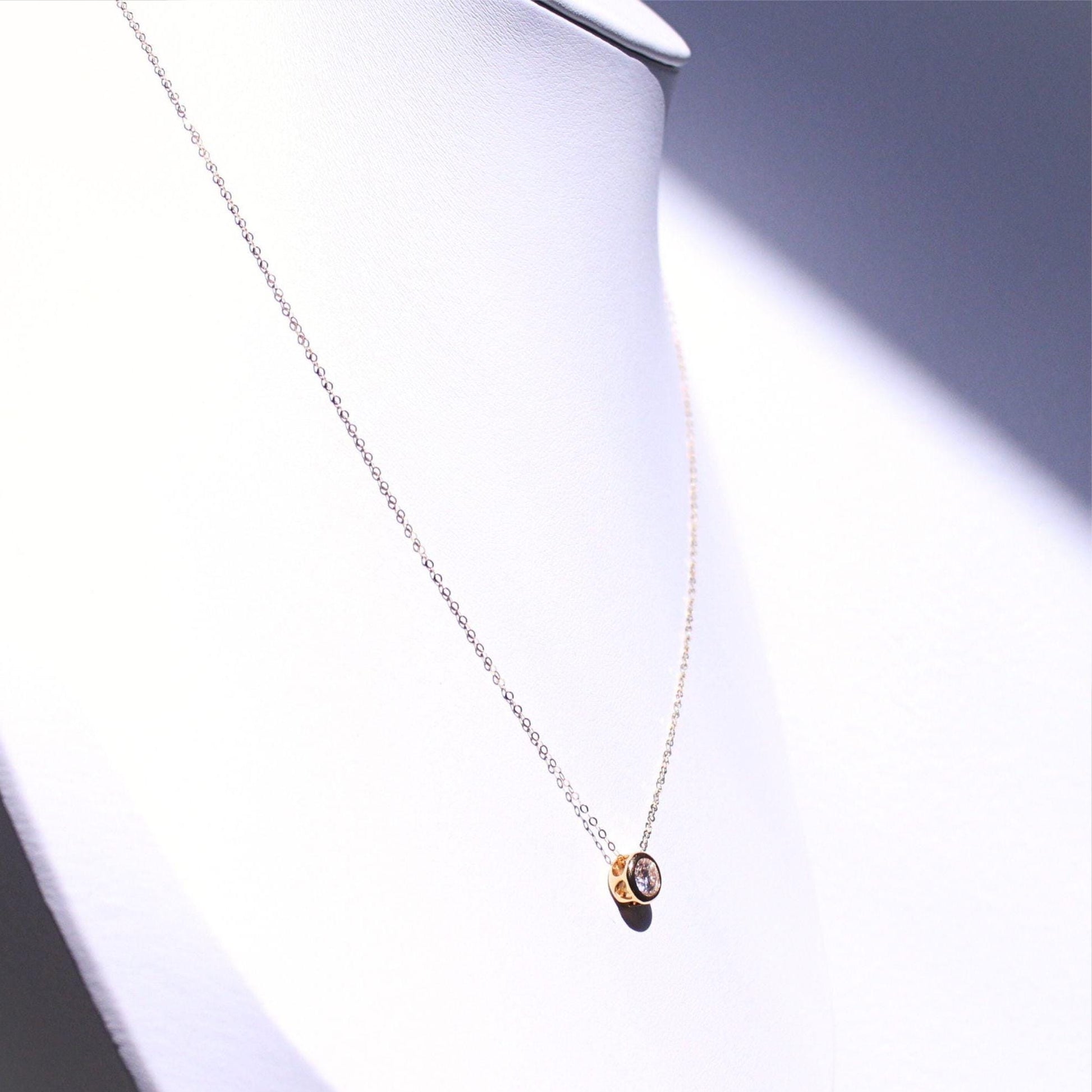 18k Solid Gold 0.5ct Moissanite Solitaire Mae Necklace: Minimalist Bezel Setting