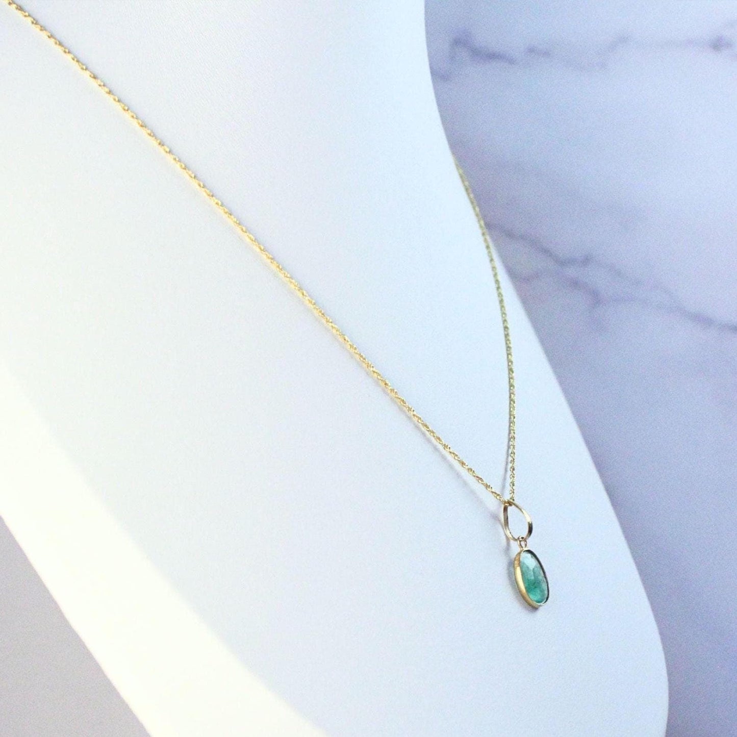 New 14K Solid Gold Lori Necklace with Natural Emerald – Dainty Real Gold Birthstone Pendant – May Birthstone Jewelry – Gemstone Necklace