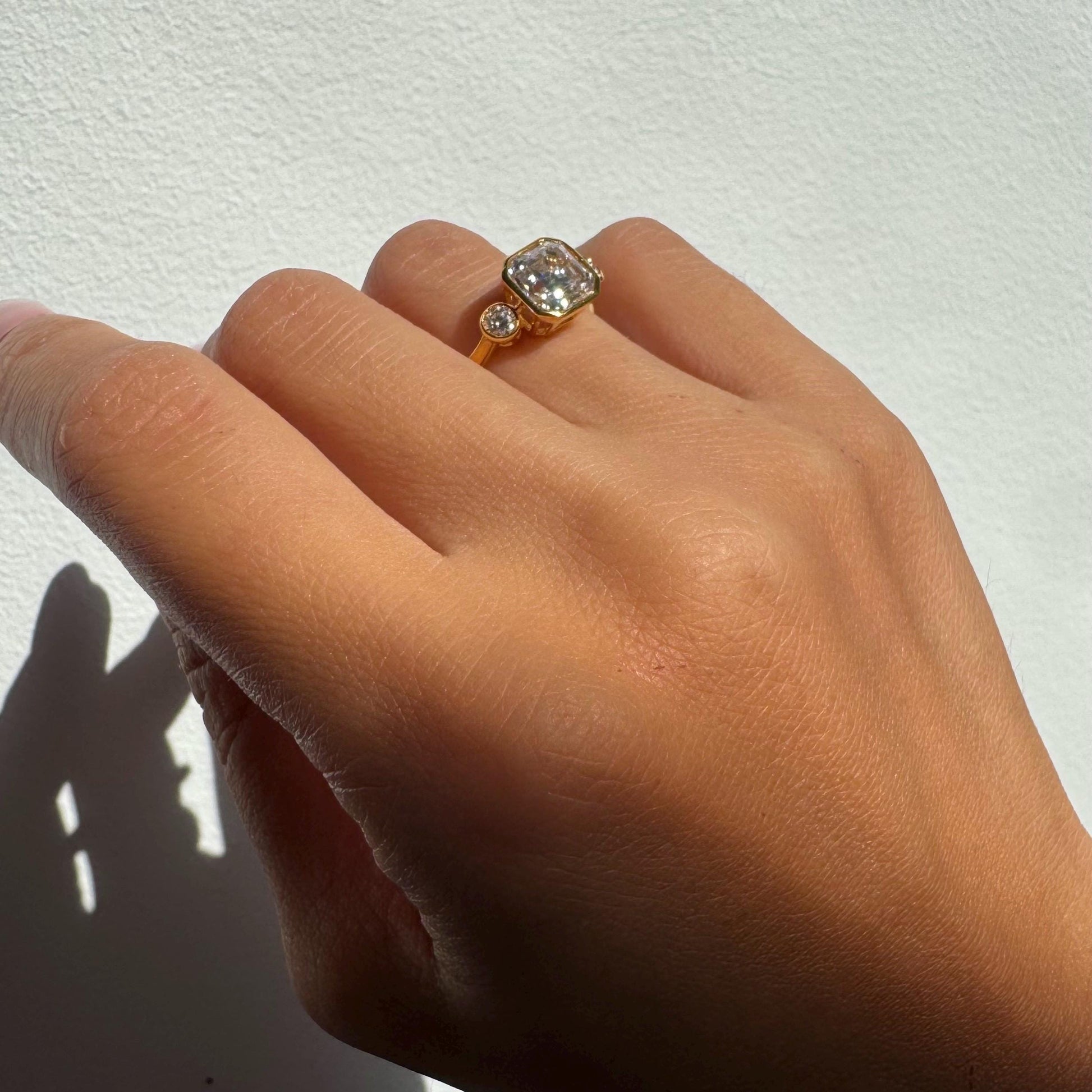 14K Solid Gold Hollow Avery Ring with 2ct Center Moissanite and 2 Side Zircon