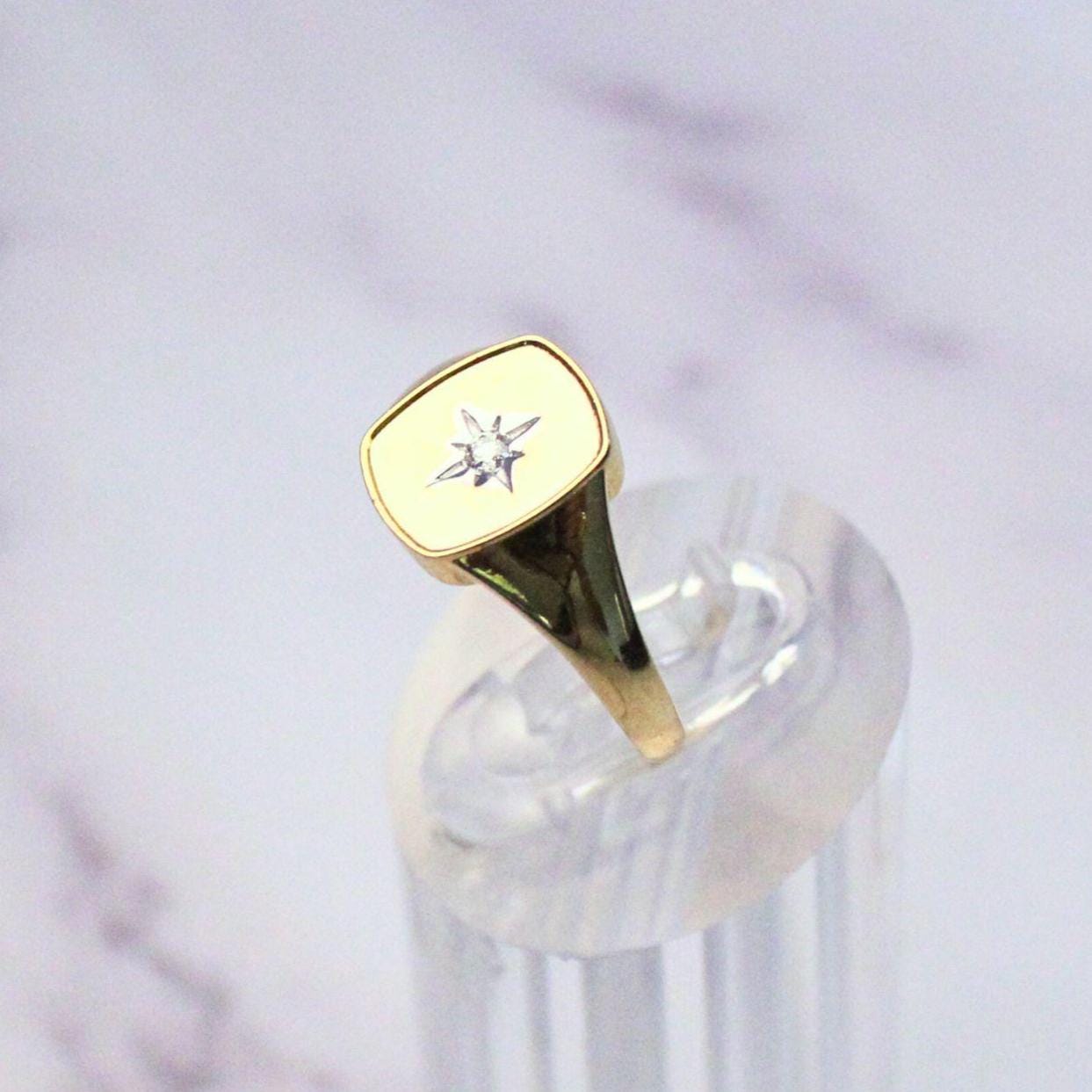 14K Solid Gold Astrid Signet Ring with Natural Diamond – Star Engraved Designd