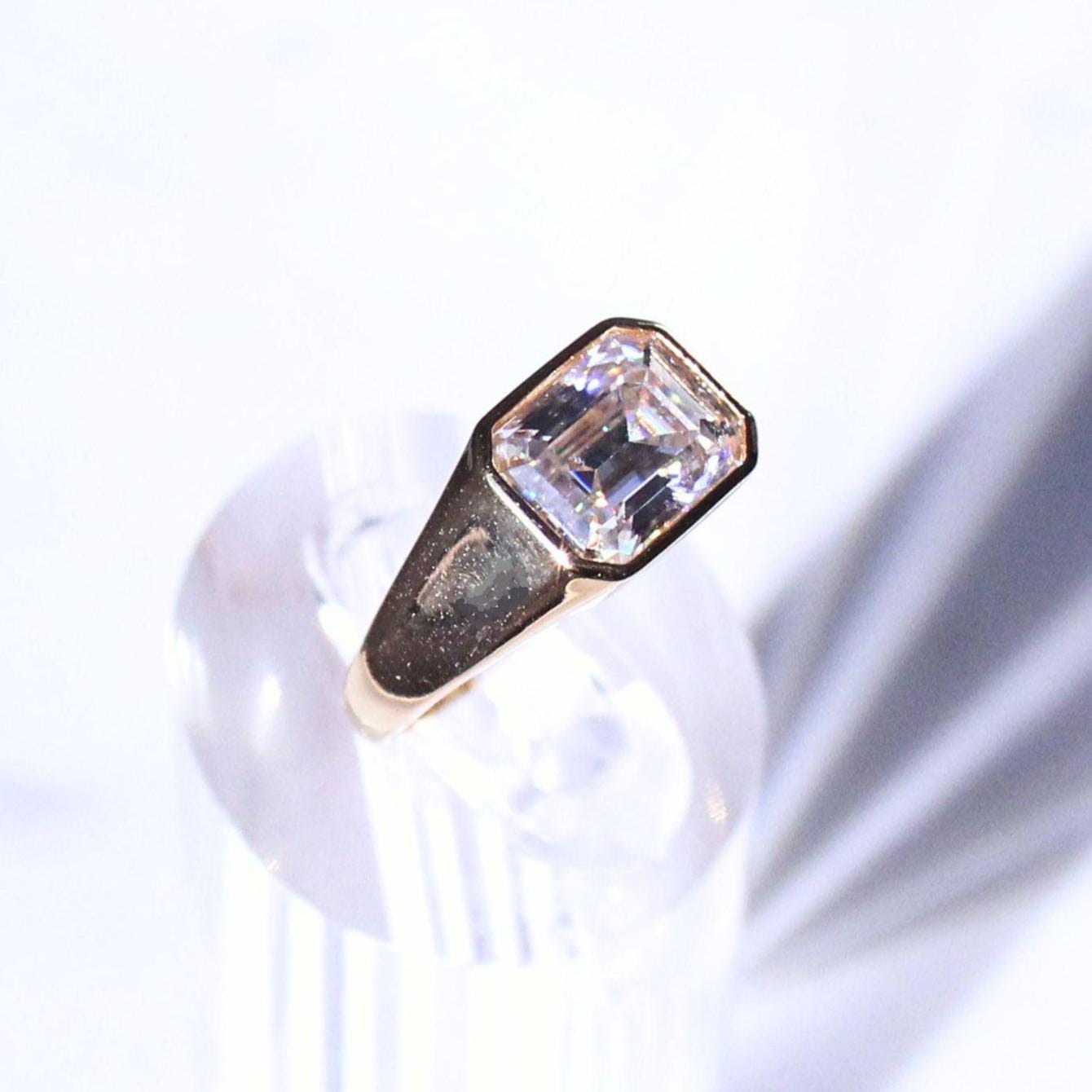 14K Gold Atlas Signet Ring with Emerald-Cut Moissanite – Modern Minimalist Design