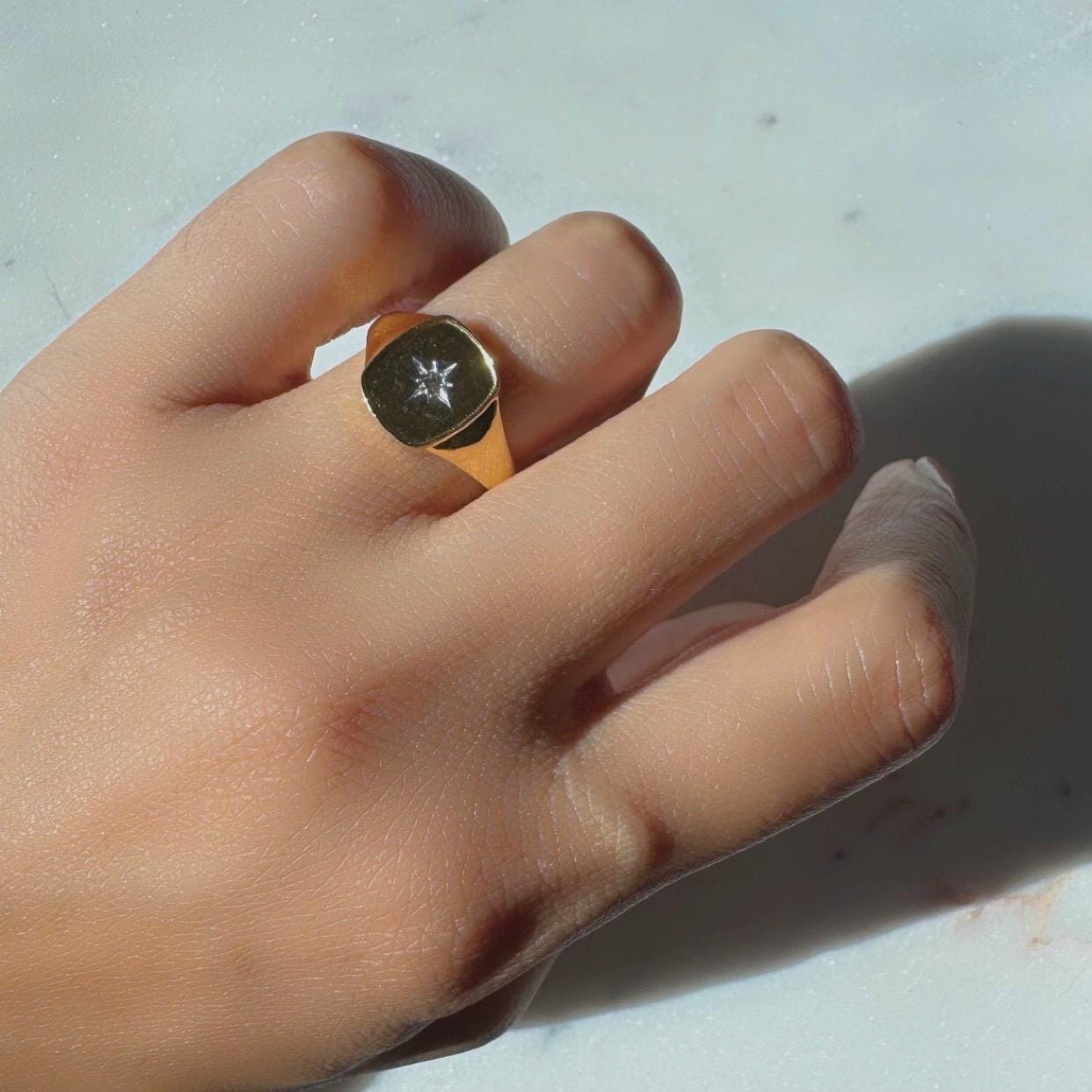 14K Solid Gold Astrid Signet Ring with Natural Diamond – Star Engraved Designd