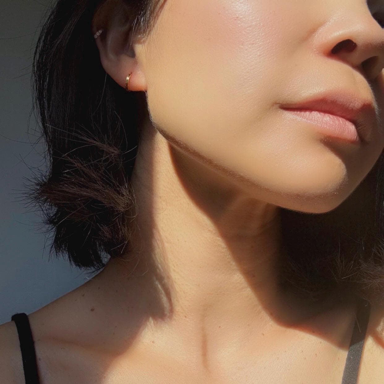 18K Solid Gold Ultra Petite Sylvie Hoop Earrings – 10mm X 1.5mm