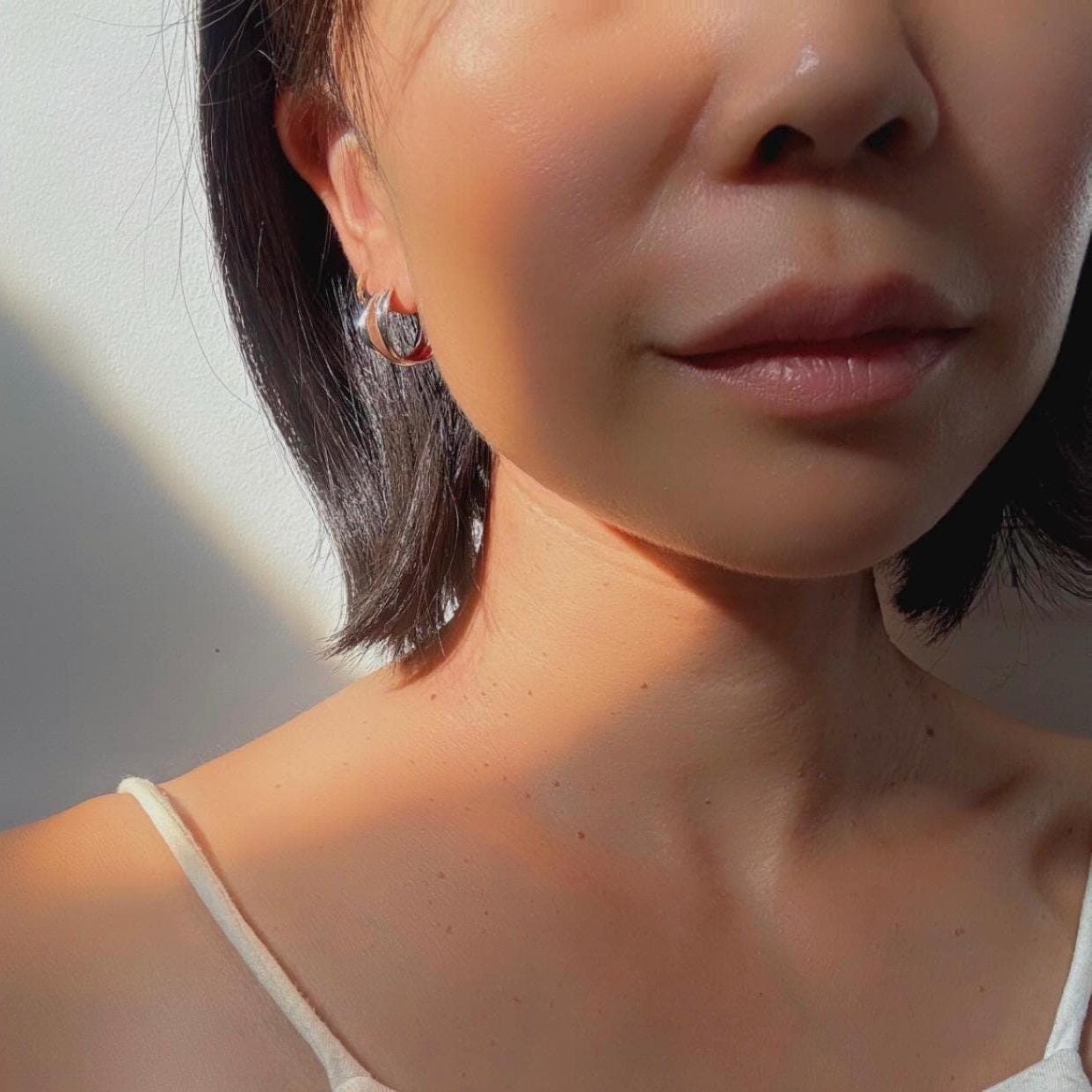 Solid 18K White Gold Large Lucy Hoop Earrings- Timeless Elegance