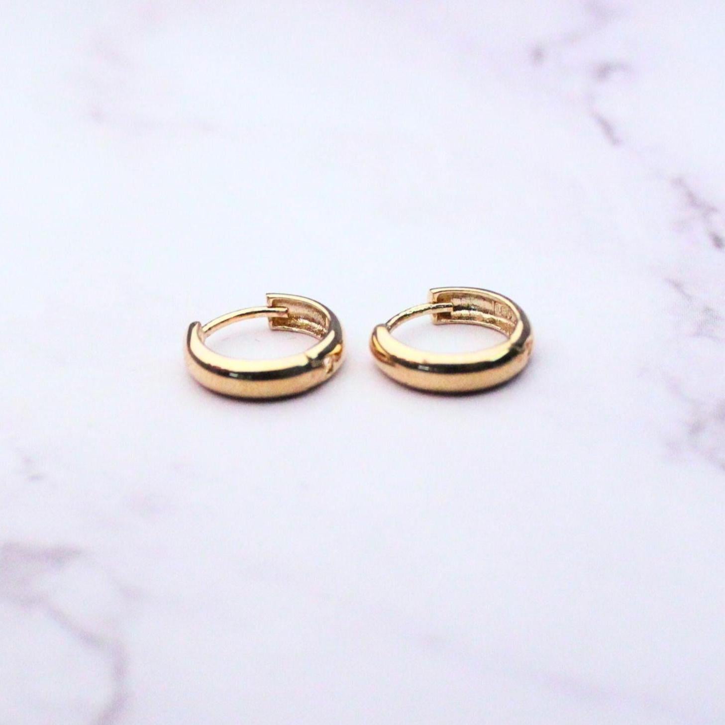 14k Solid Gold Classic Hoop Earrings – 3mm Wide