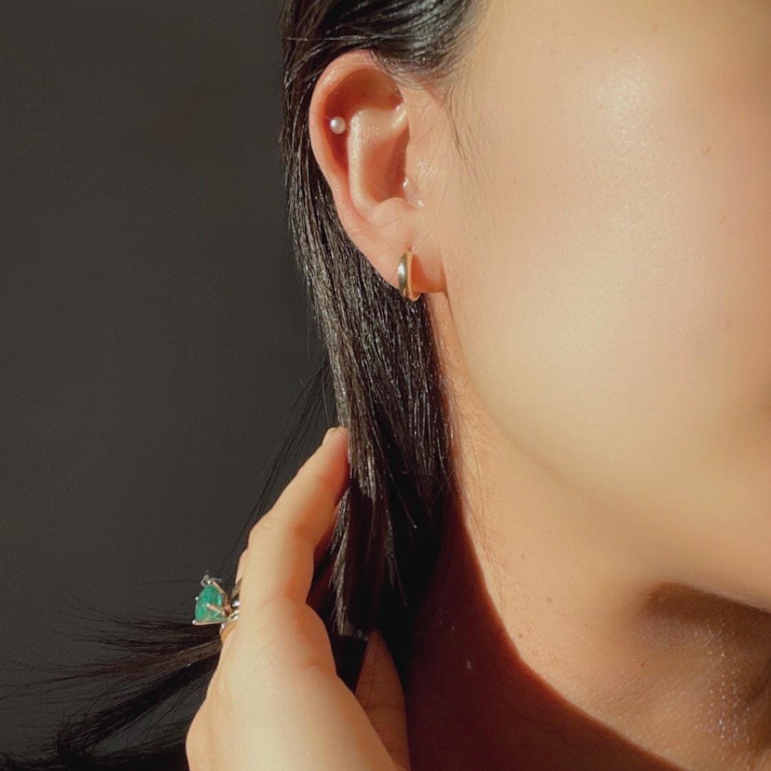 14k Solid Gold Classic Hoop Earrings – 3mm Wide