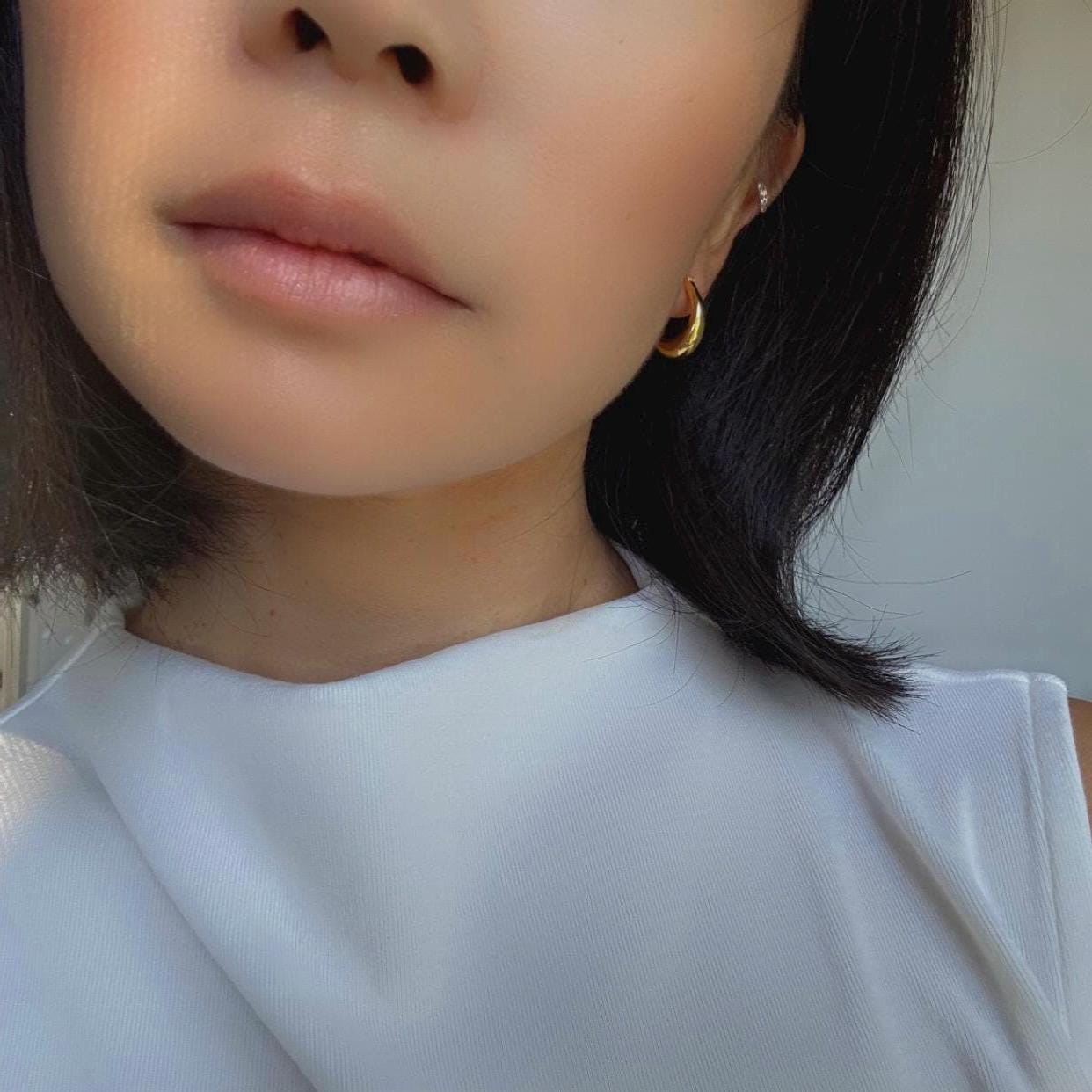 18K Solid Gold Nina Hoop Earrings | Classic Teardrop Hoops | Minimalist Everyday Gold Jewelry