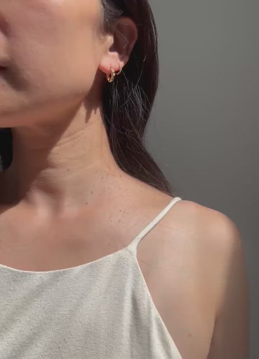 18k Solid Gold Twisted Ari Hoop Earrings: Petite Gold Hoops