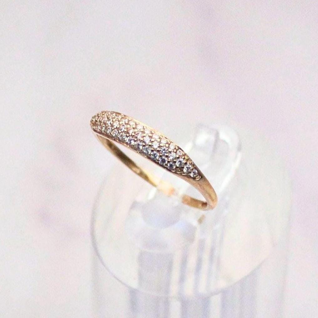 10k Solid Gold Basil Ring in CZ Pavé Design - Slim Signet Style
