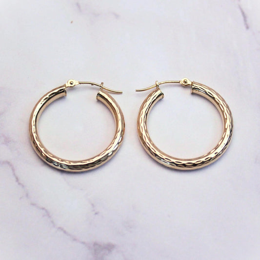 14k solid gold Hammered Hoop Earrings – Classic with a Twist beautiful fine vintage jewelry