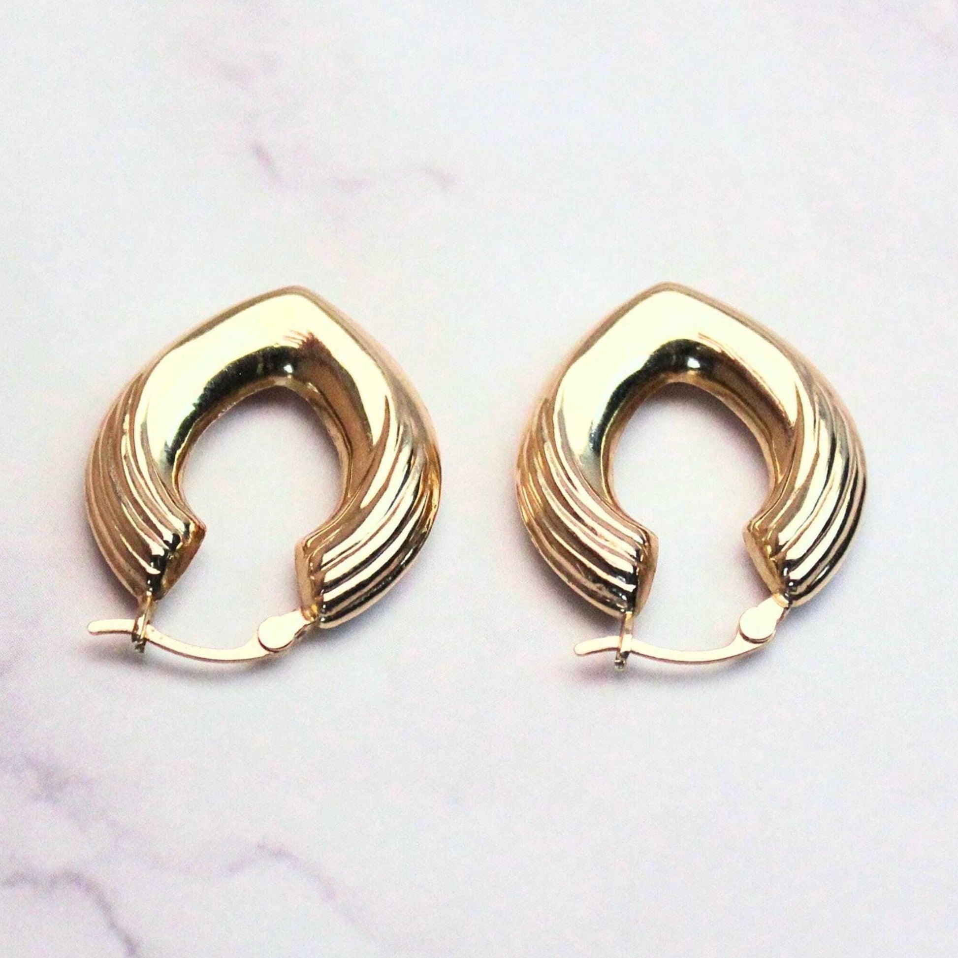 14k Solid Gold Chevron Hoop Earrings: Bold Vintage Jewelry