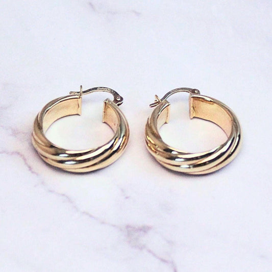 14k Solid Gold Hoop Earrings: Milor Italy Swirling Dome Design
