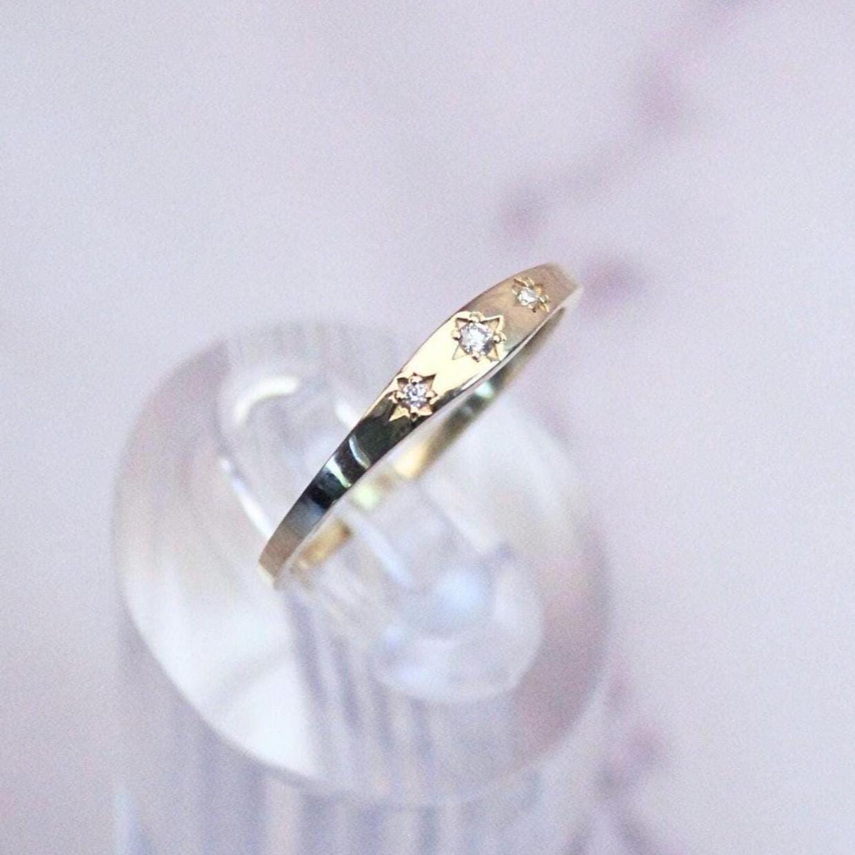 Dainty 14k Gold Amari Ring: Natural Diamond in Star Settings Celestial Band