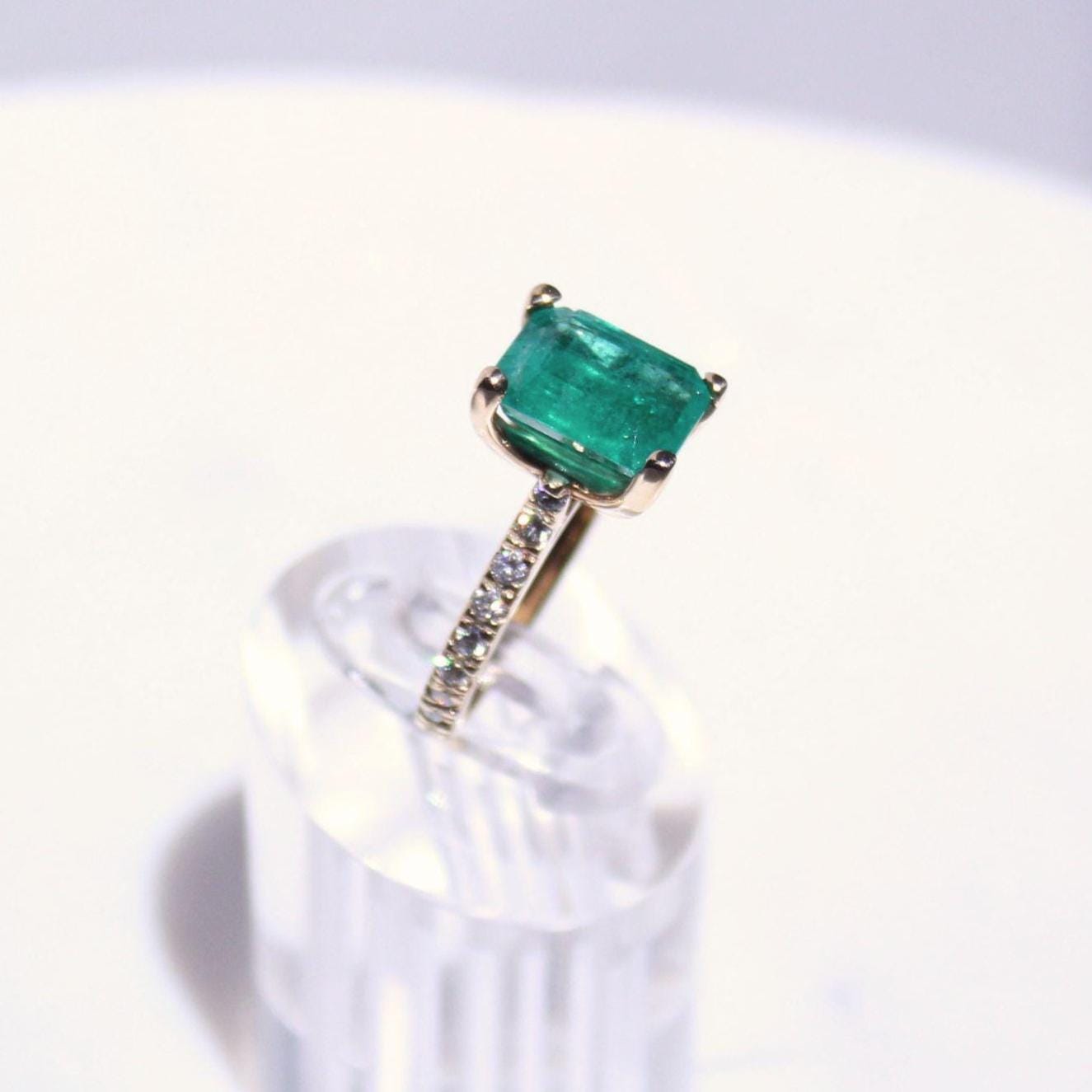 Emerald & Diamond 14k Gold Ring: 3.11ct Gemstone Anniversary Ring