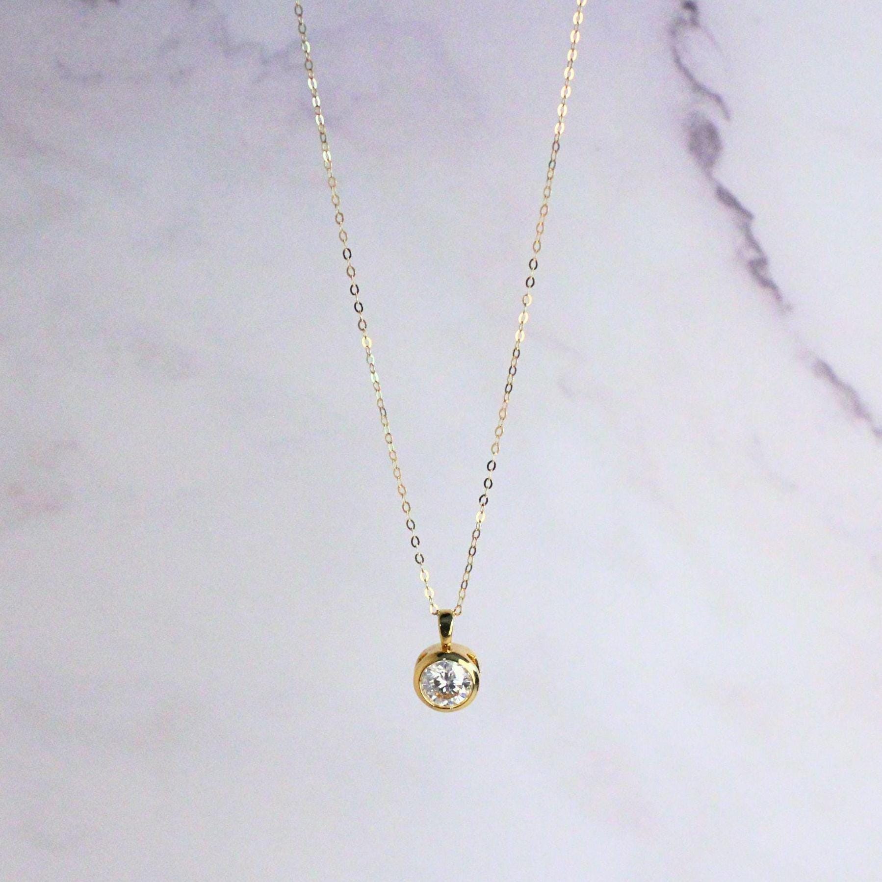 18k Gold Moissanite Solitaire Cora Necklace: Minimalist Bezel Setting