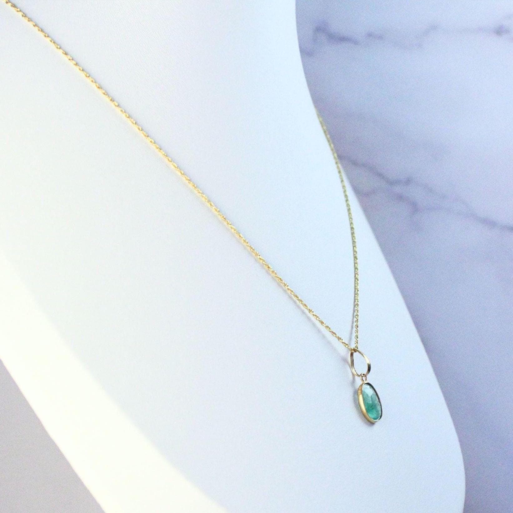 New 14K Solid Gold Lori Necklace with Natural Emerald – Dainty Real Gold Birthstone Pendant – May Birthstone Jewelry – Gemstone Necklace