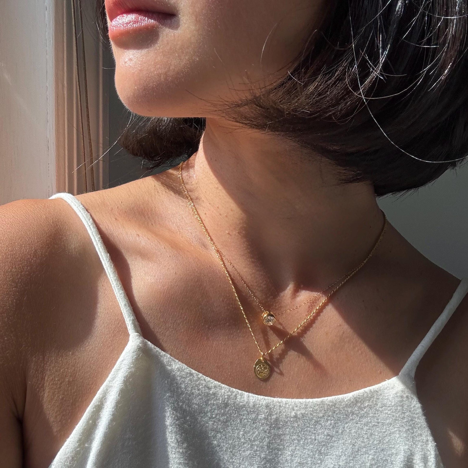 18k Gold 0.5ct Moissanite Solitaire Mae Necklace: Minimalist Bezel Setting