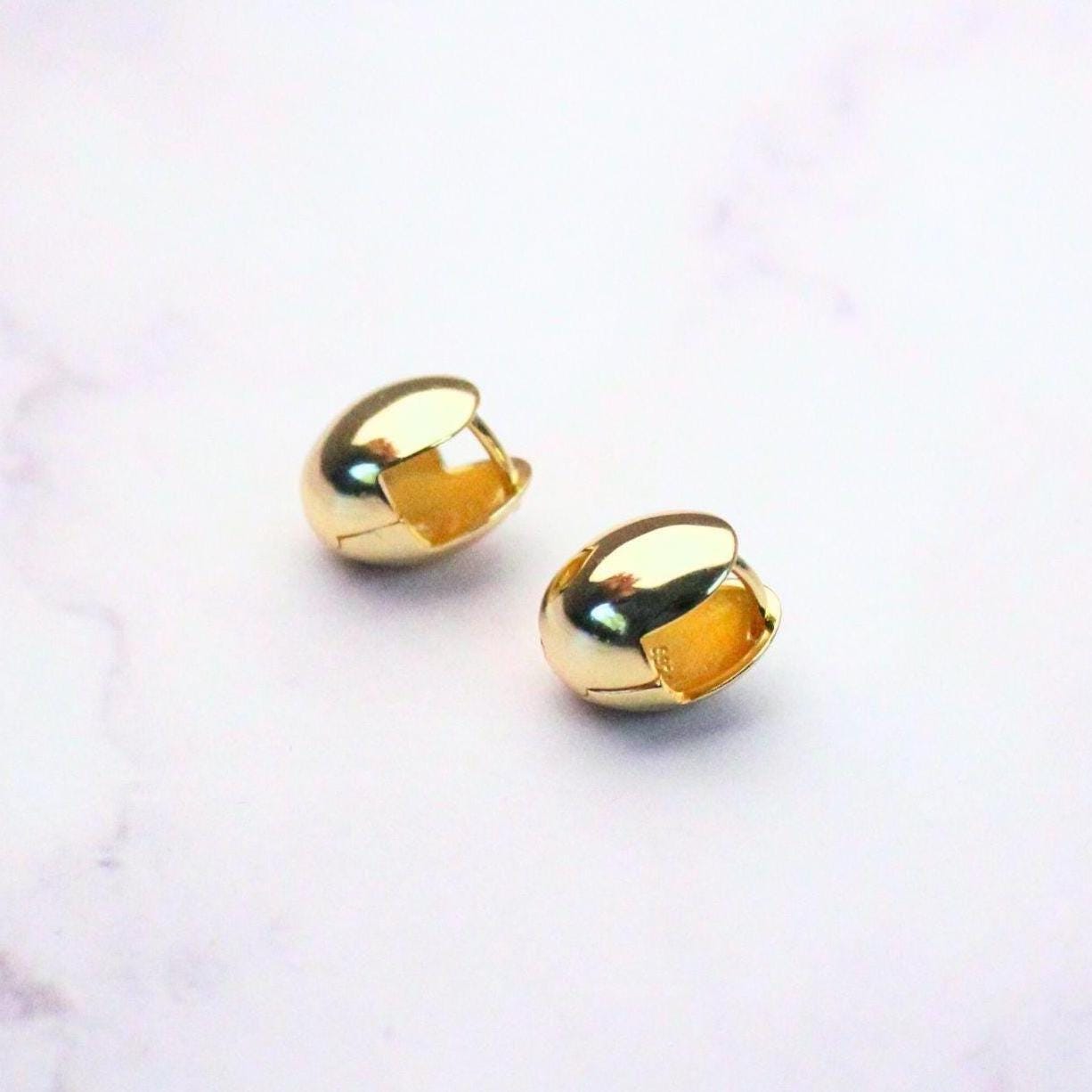 Minimalist Sterling Silver Abigail Hoop Earrings: 14k Gold Plated