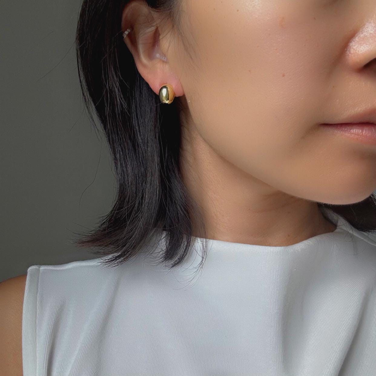 Minimalist Sterling Silver Abigail Hoop Earrings: 14k Gold Plated