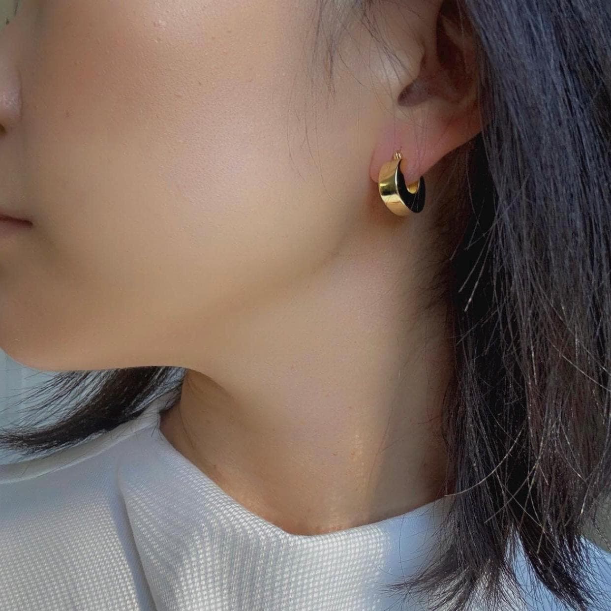 14K Gold Plated Sterling Silver Chunky Kelly Hoop Earrings | Modern Minimalist Hoops | Everyday Gold Earrings