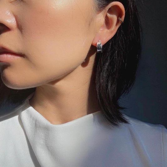 Chunky Sterling Silver Kelly Hoop Earrings: Modern Minimalist Kelly Hoops