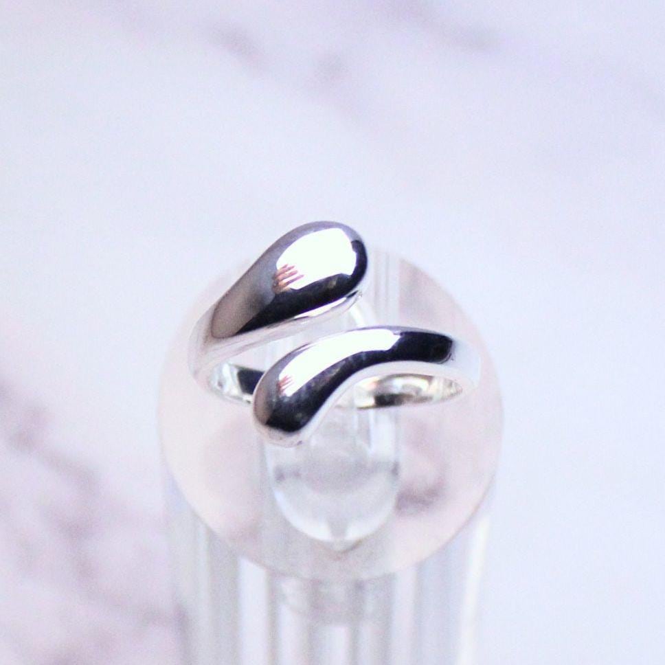 Sterling Silver Adjustable Natalia Ring – Modern Minimalist Open Band