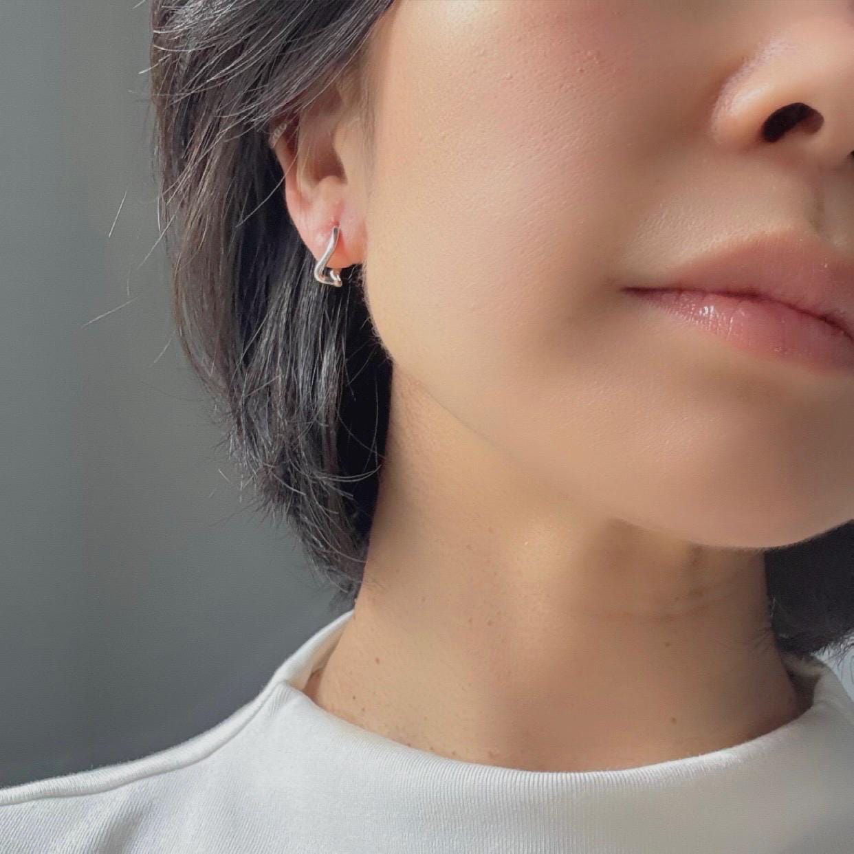 Sterling Silver Huggie Kaia Earrings – Modern Minimalist Hoops