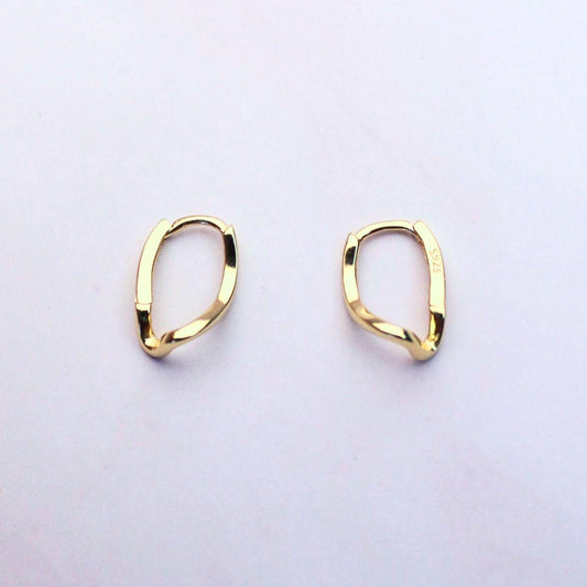 18K Gold Plated Sterling Silver Huggie Kaia Earrings – Modern Minimalist Hoops