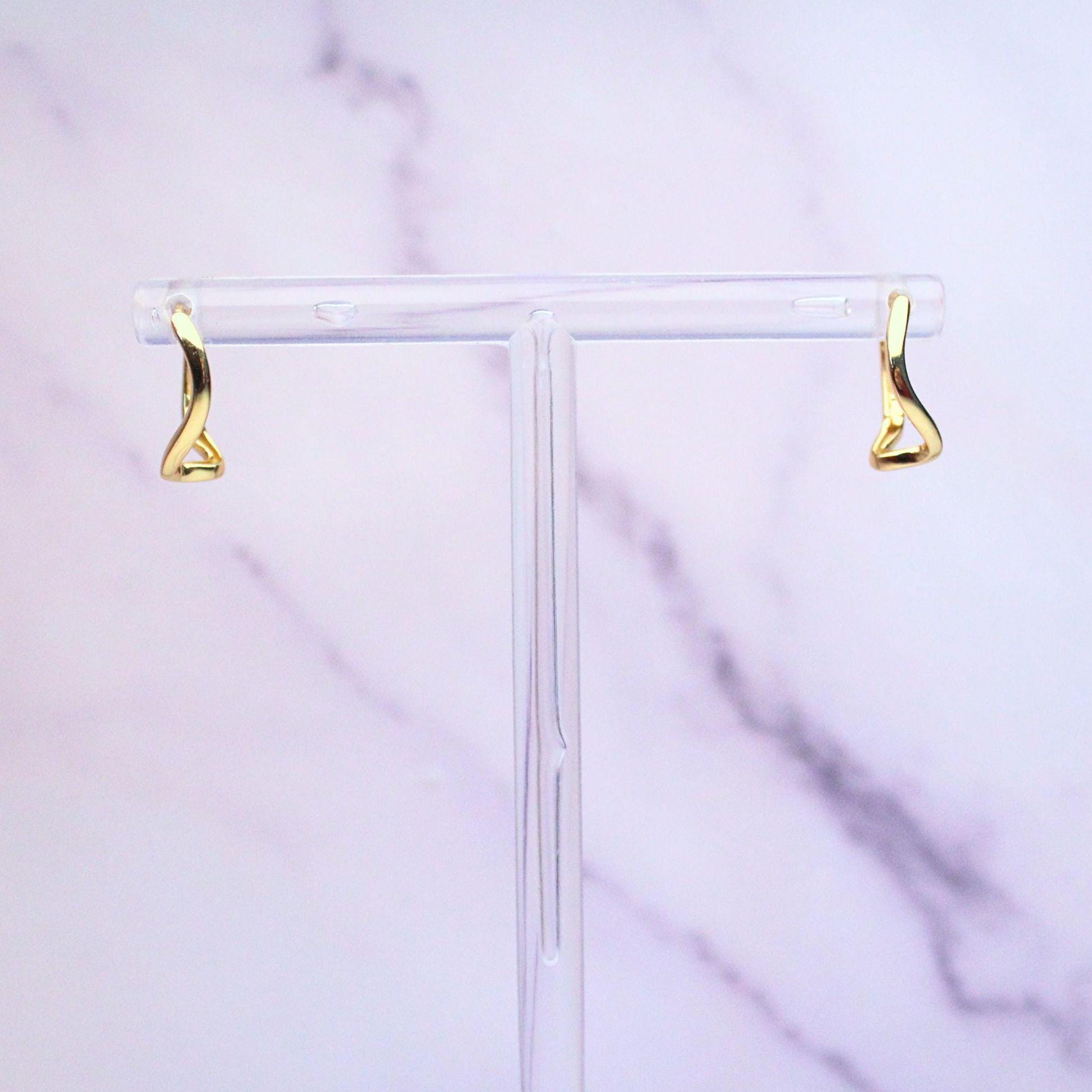 18K Gold Plated Sterling Silver Huggie Kaia Earrings – Modern Minimalist Hoops