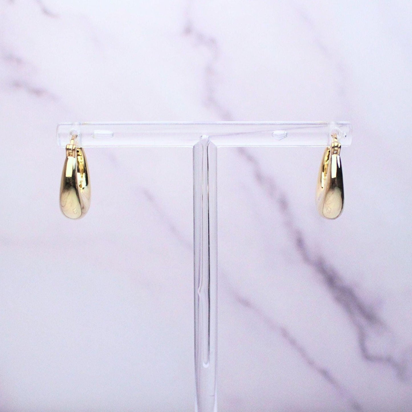 18k Solid Gold Morgan Hoop Earrings: Timeless Chic Statement